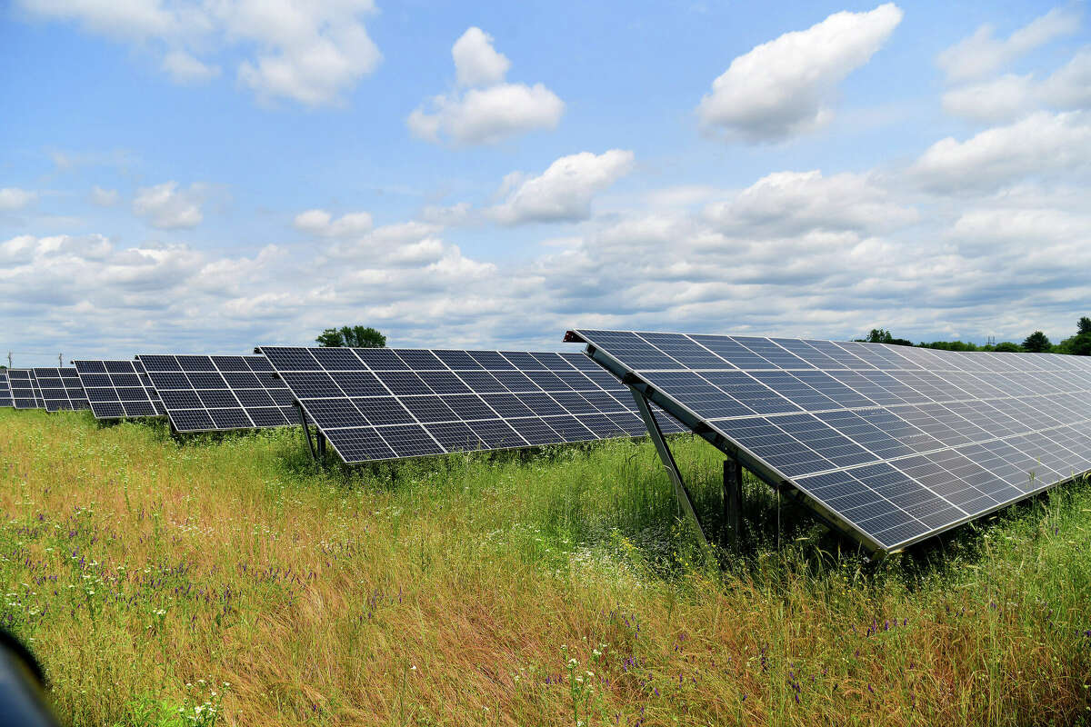 Bill looks to solve NY controversies over siting solar projects, News