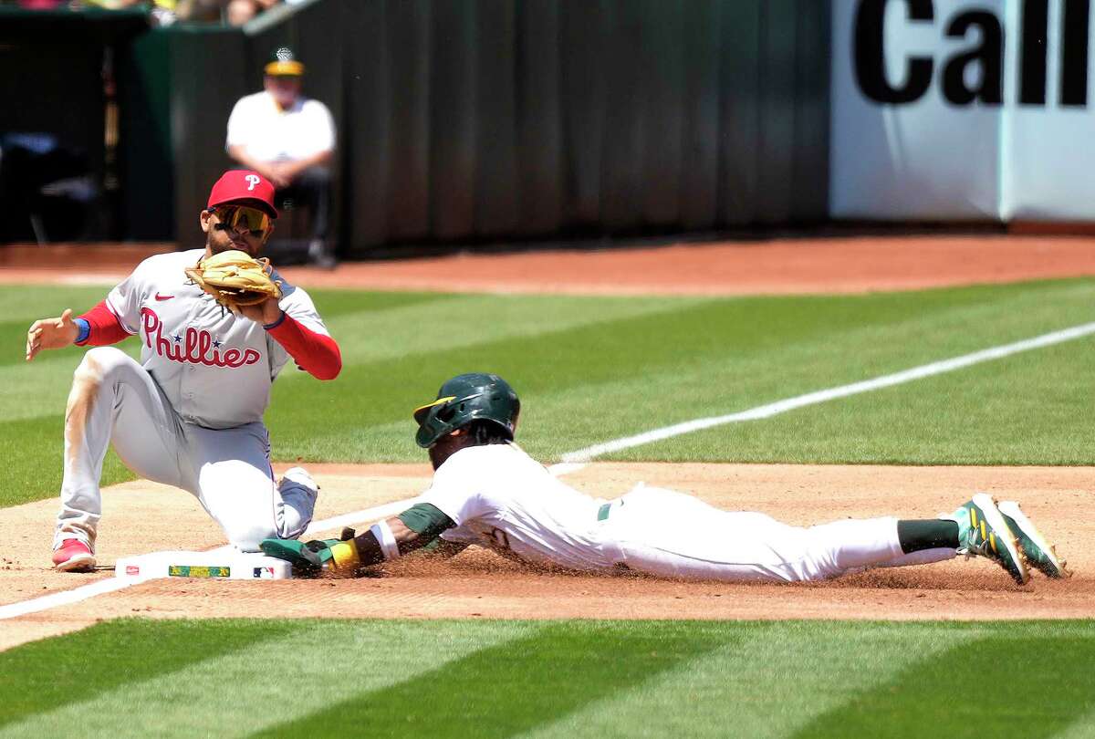 Phillies' Bryson Stott, Las Vegas native, says A's belong in Oakland