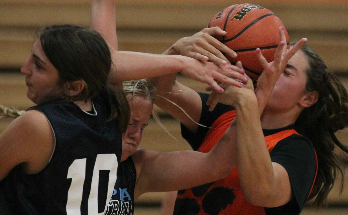 Gallery Beardstown Summer Girls' Basketball League