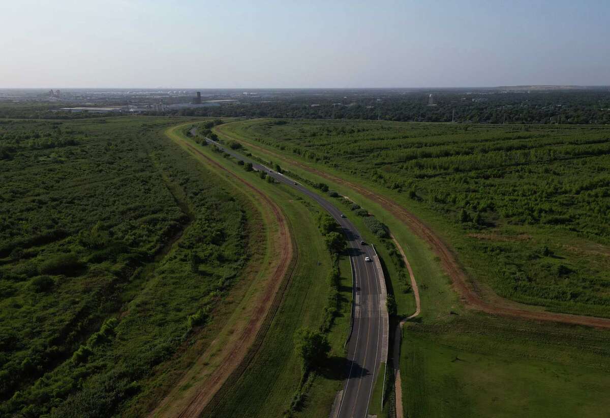 Is Ship Channel mud landing in community dikes toxic? Residents ask.