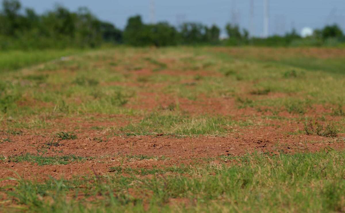 Is Ship Channel mud landing in community dikes toxic? Residents ask.