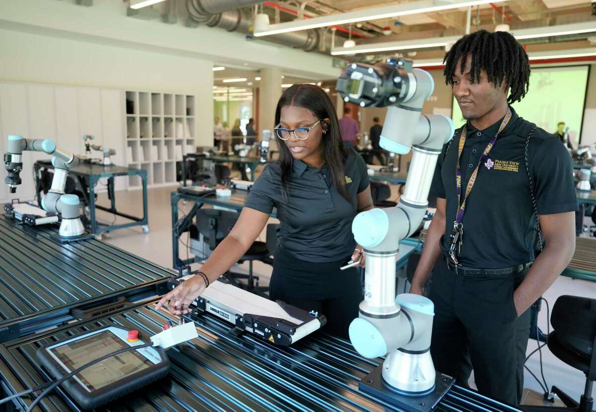 Prairie View A&M University opens new $70M engineering building