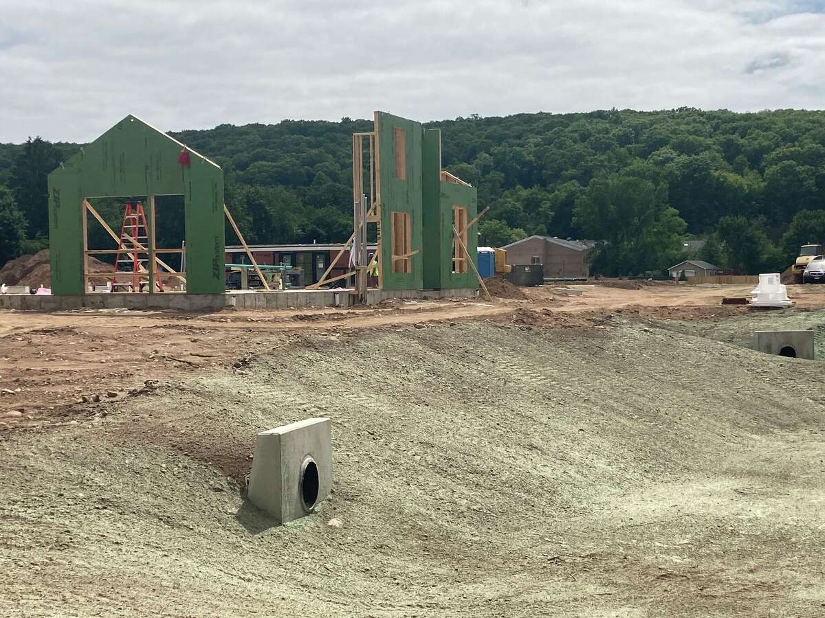 70 luxurystyle town homes being built on Bradley Road in Woodbridge