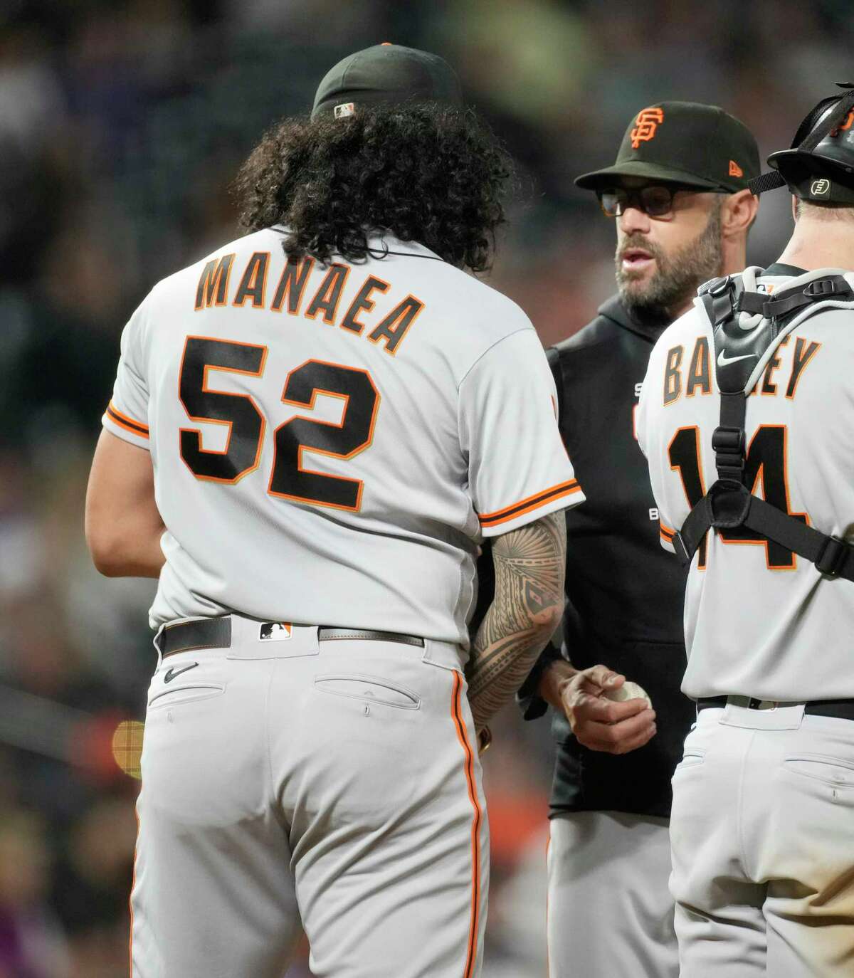 Manager Gabe Kapler of the San Francisco Giants calls to the bullpen  News Photo - Getty Images