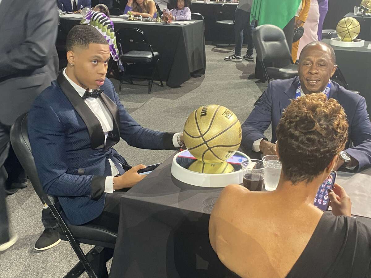 New Orleans Pelicans draft pick Jordan Hawkins' parents are his heroes