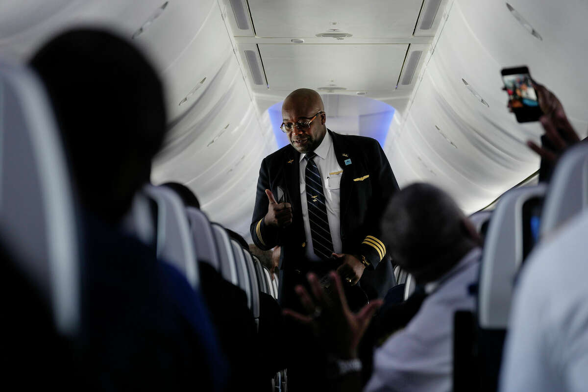 United Airlines now allows passengers to rebook in app