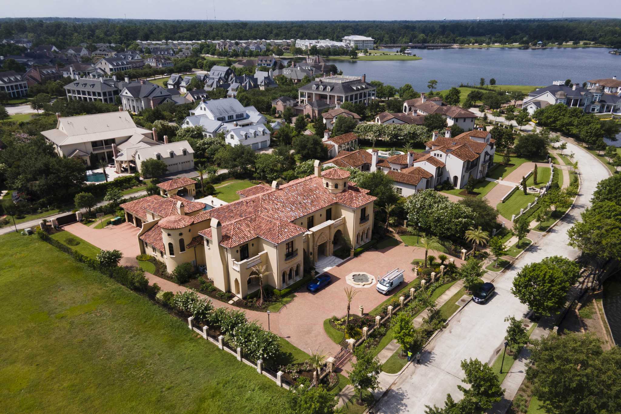 The Woodlands: Master Planned Luxury Homes for Sale in Houston, TX