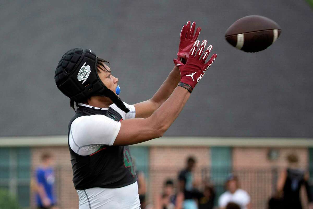 State 7on7 football Strong showings for Hightower, Shadow Creek
