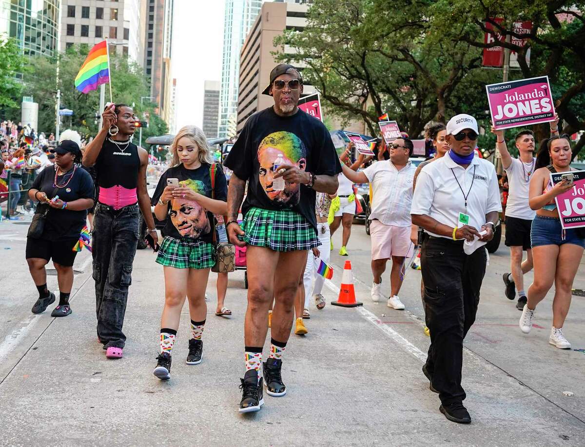 Houstonians celebrate LGBTQ Pride at downtown parade