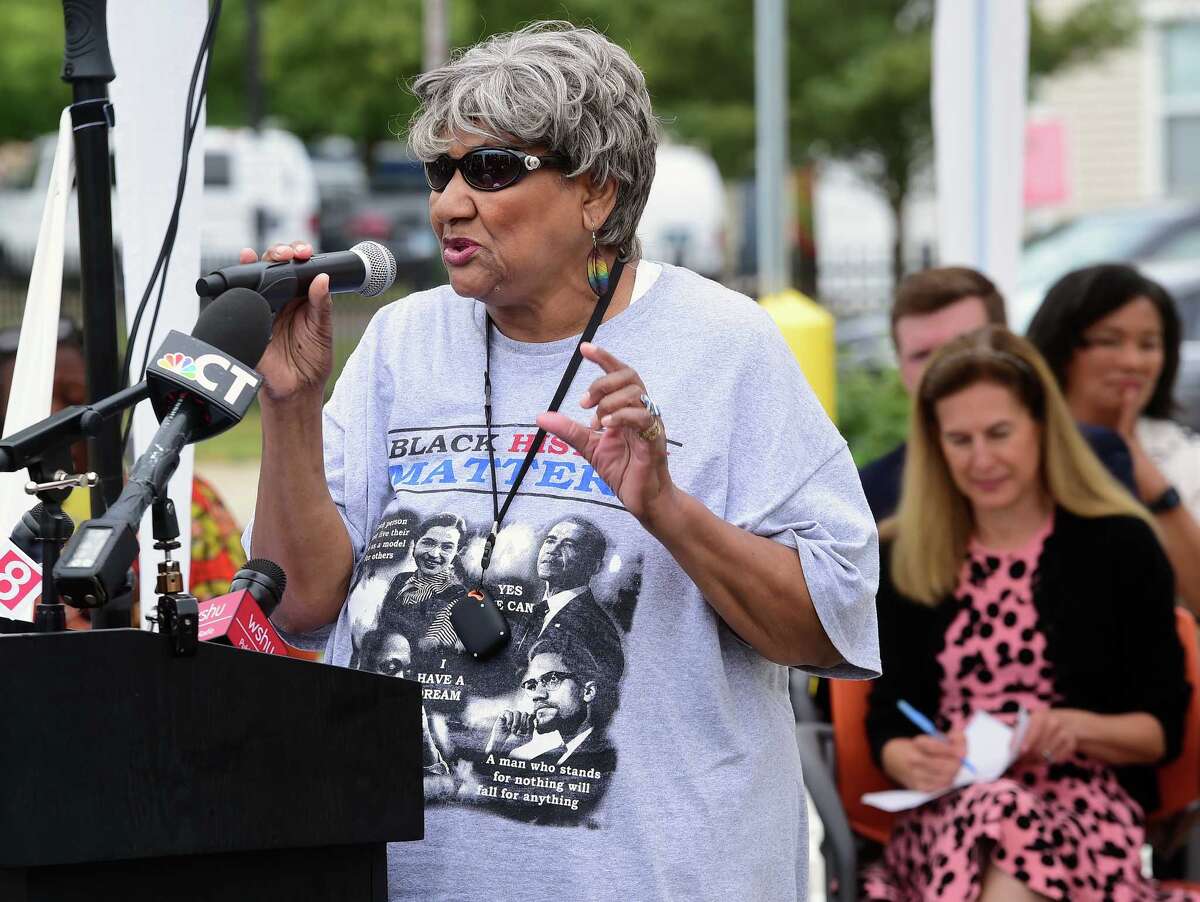 New Cornell Scott Hill Health Center opens in New Haven's Q House