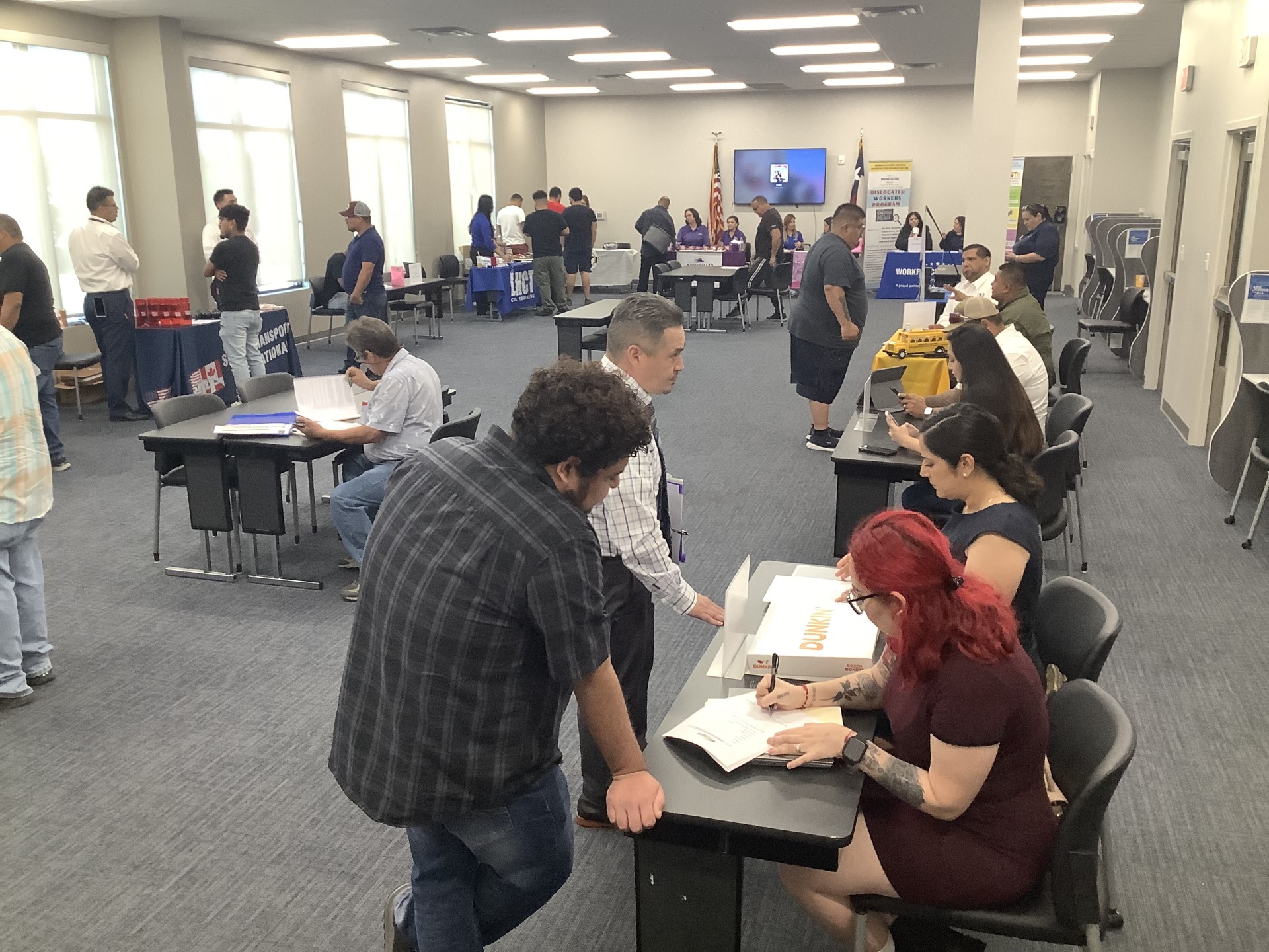 Unemployment in Laredo rises slightly in May, Texas jobs grow again