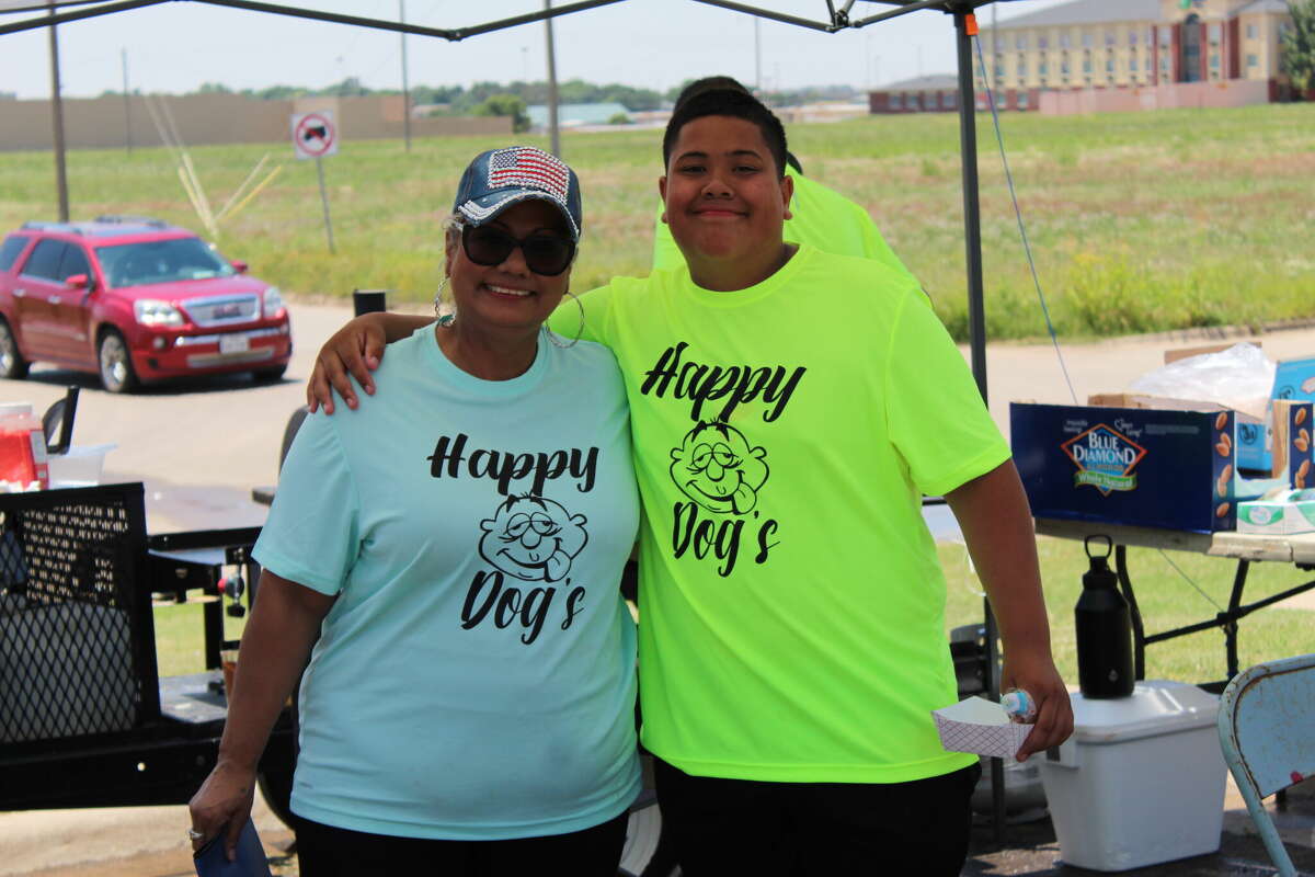 PHOTO GALLERY Plainview Walmart Auto Care Center Car Show 2023