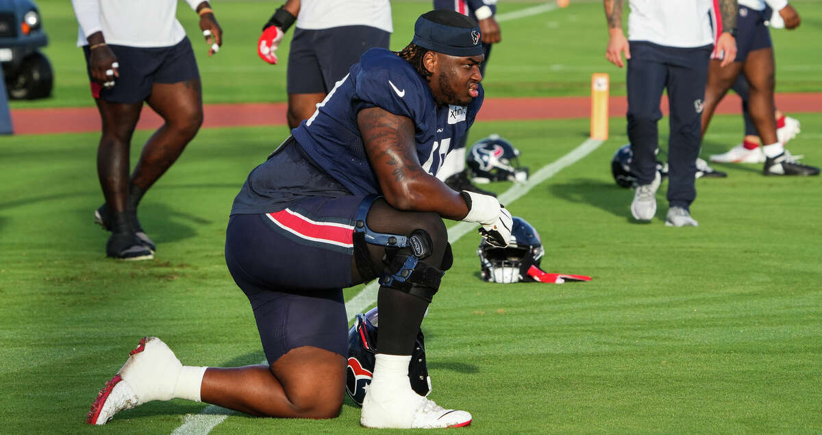 Houston Texans safety Eric Murray (23) lines up against the San