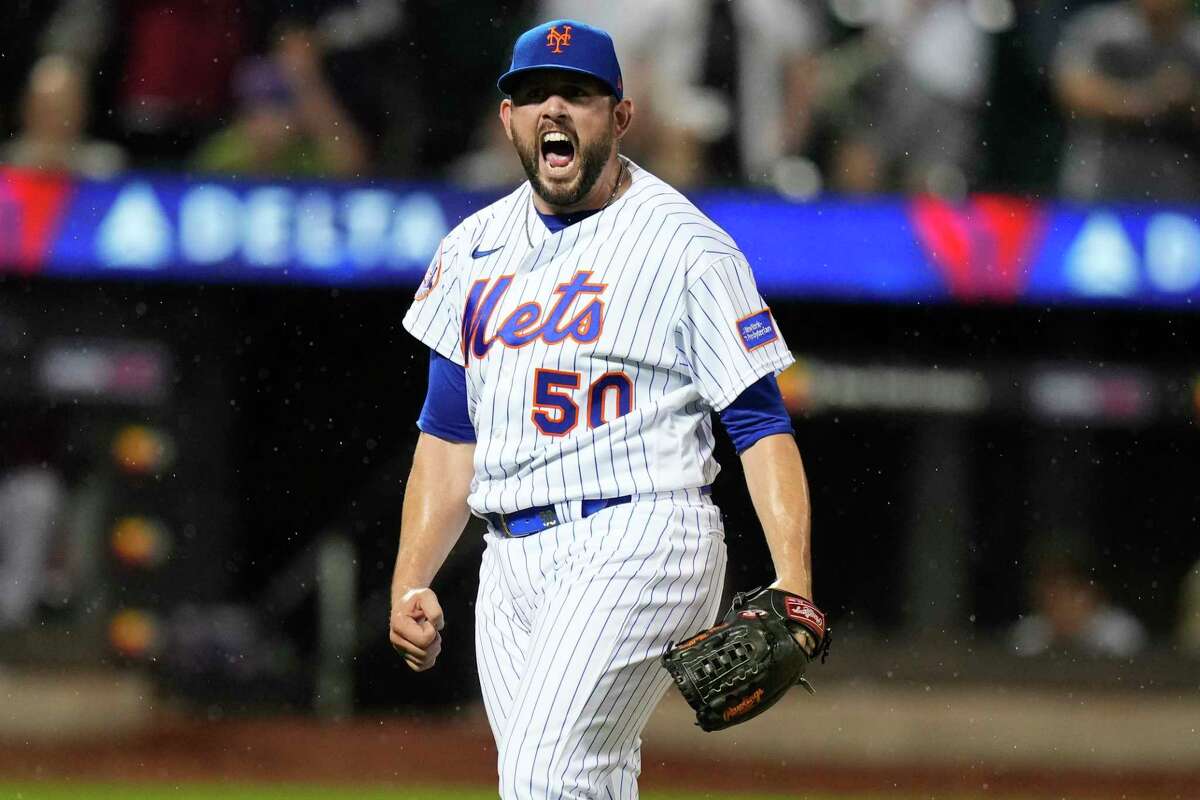 Dominic Leone traded to the Los Angeles Angels from New York Mets