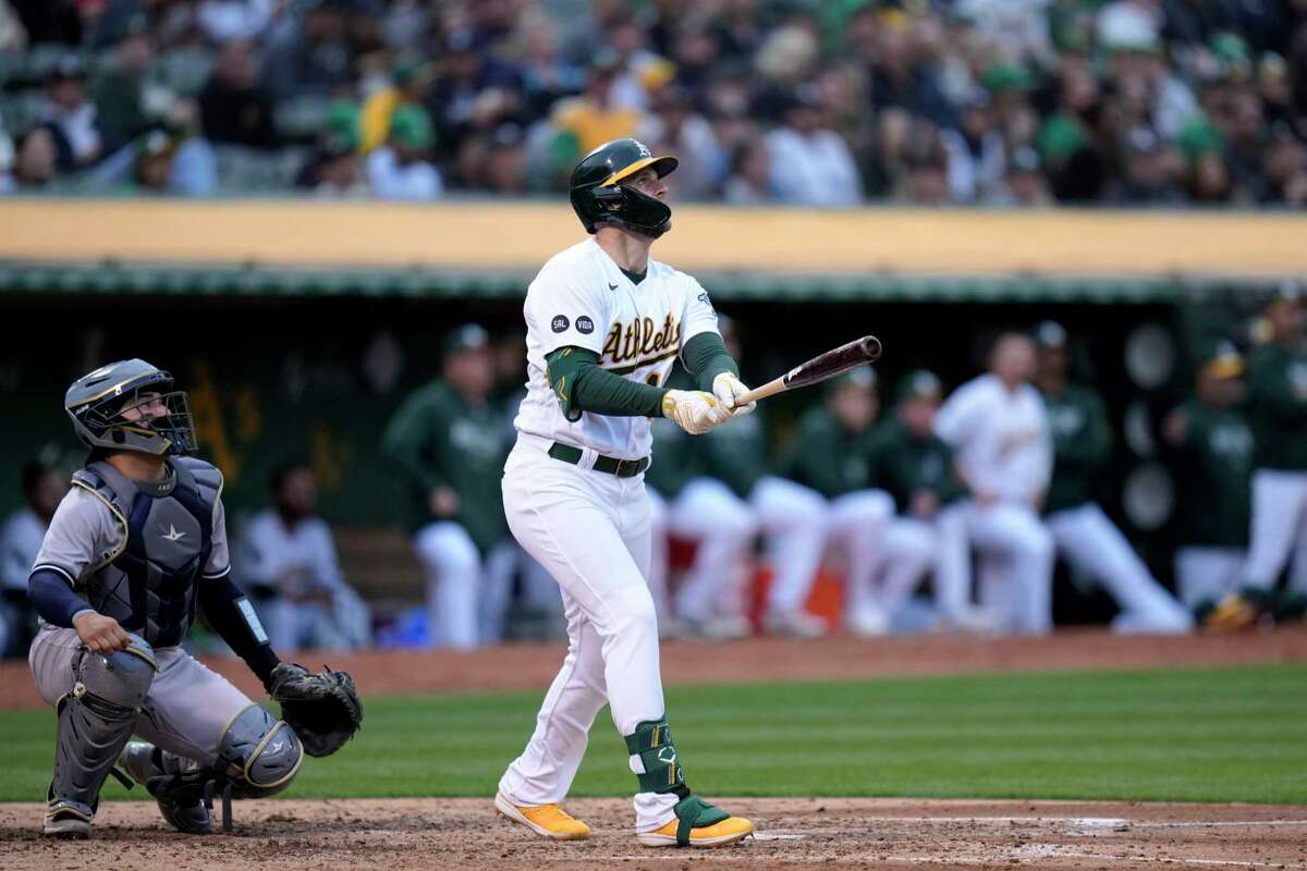 Paul Blackburn pitches A's to 2-1 victory over Yankees in Josh