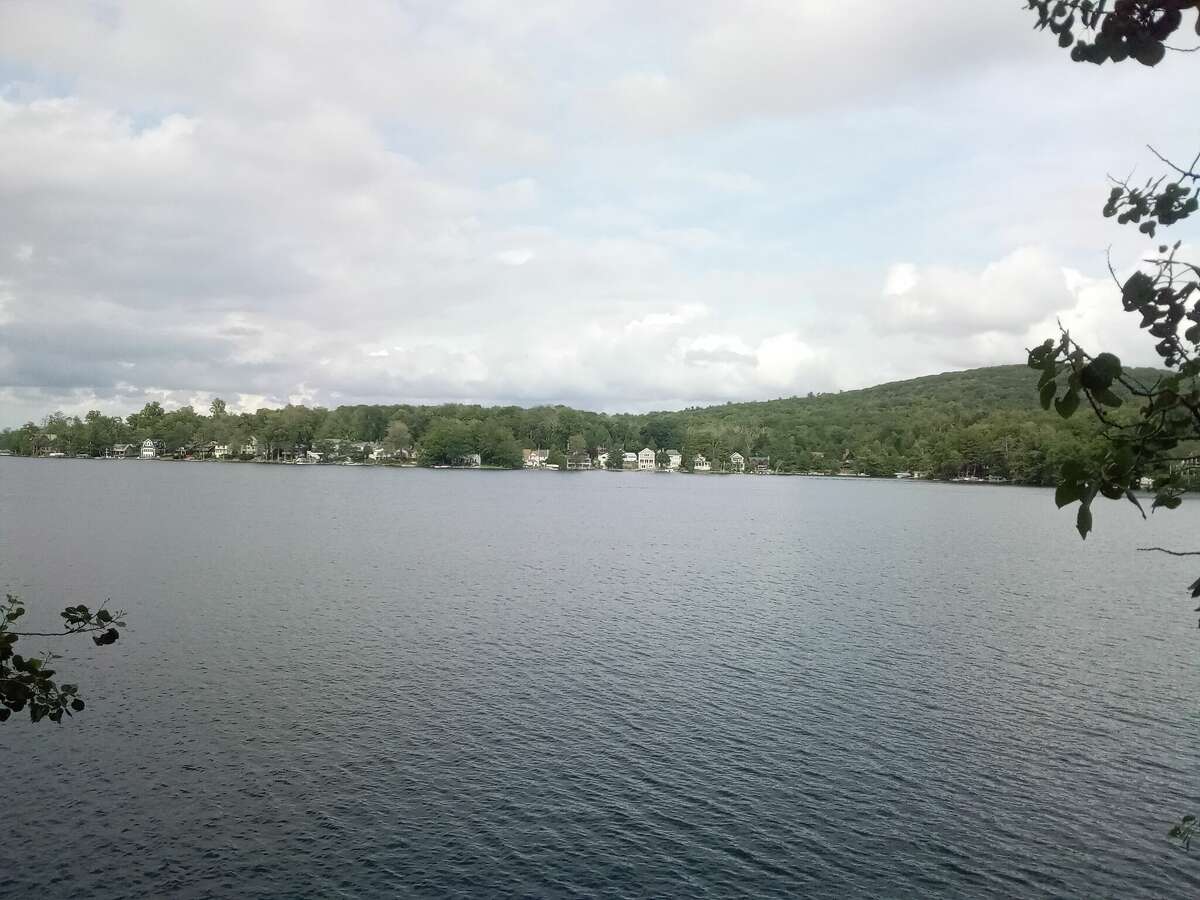 Winsted Highland Lake property 'critical' for watershed