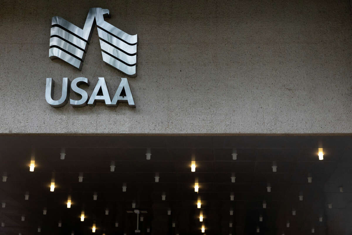 USAA Company History