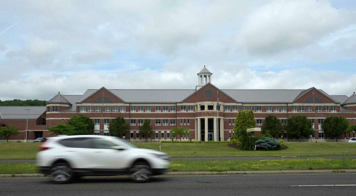 New Milford seeks to establish school zones to slow traffic