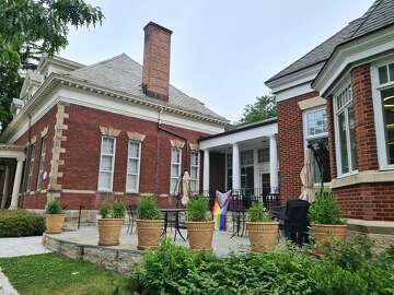 CT towns among Yankee magazine's 'best places to live in New England'