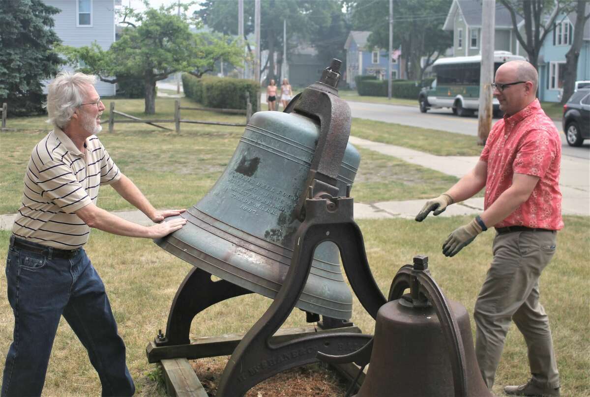 'Iconic' Manistee bell to find new home