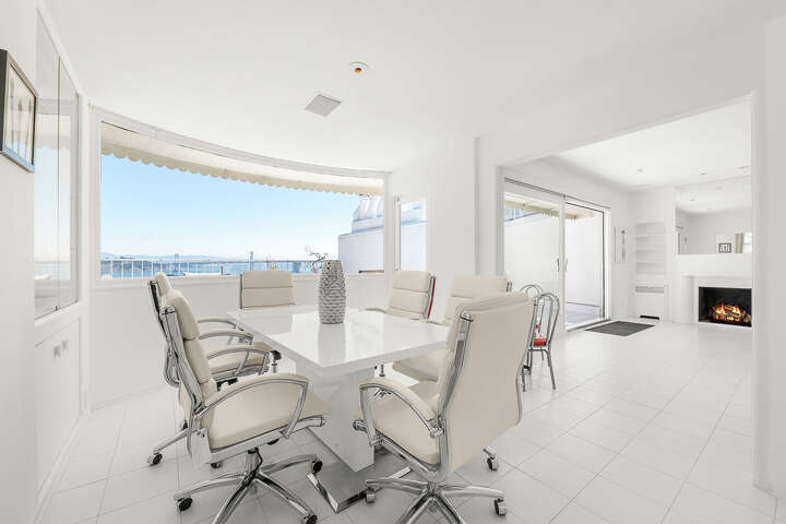 Penthouse: Architecture, History, Sustainability, Materials, And ... - Prominent Penthouse Building Design