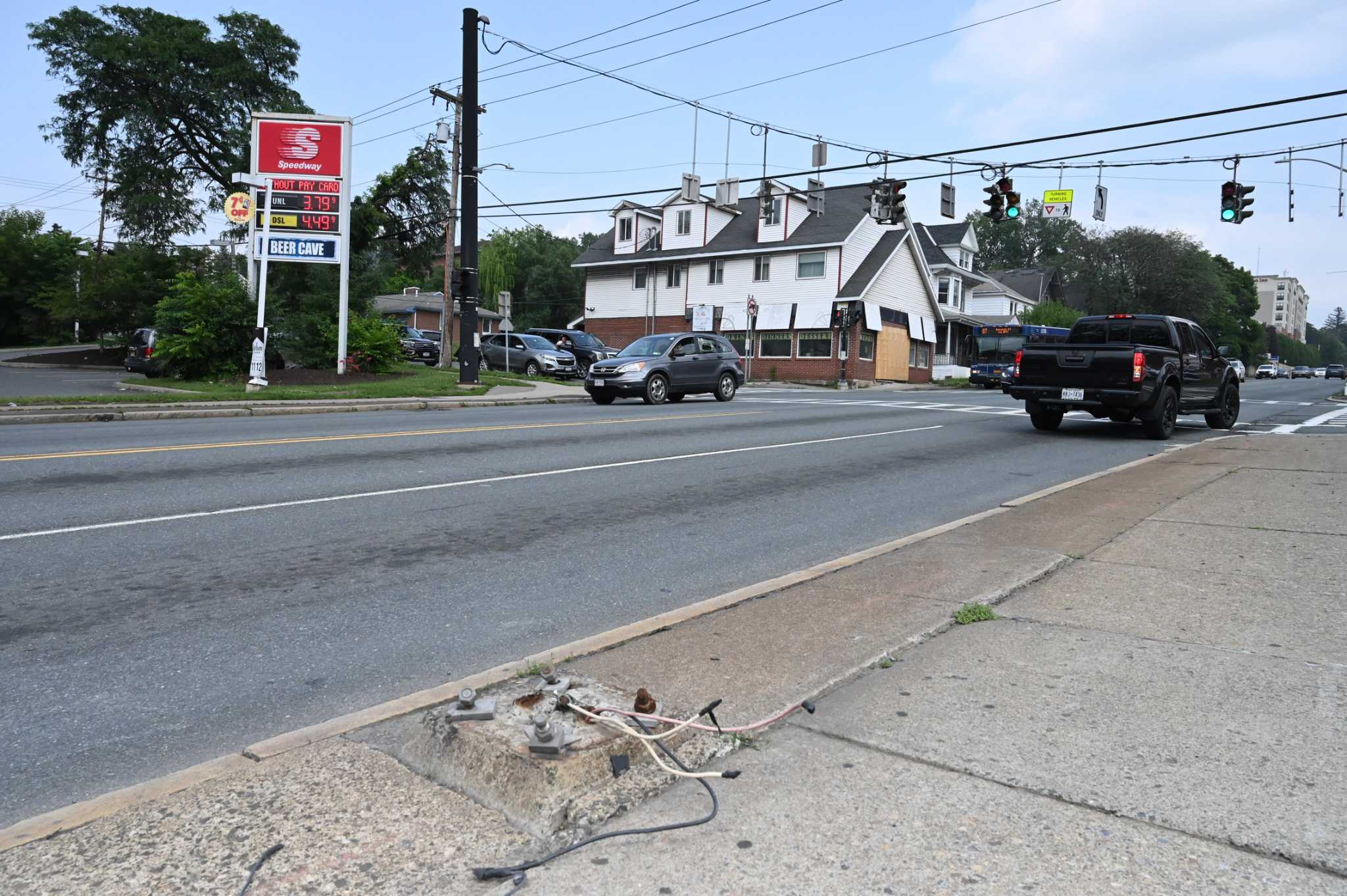State Police fault Troy officer in fatal February crash