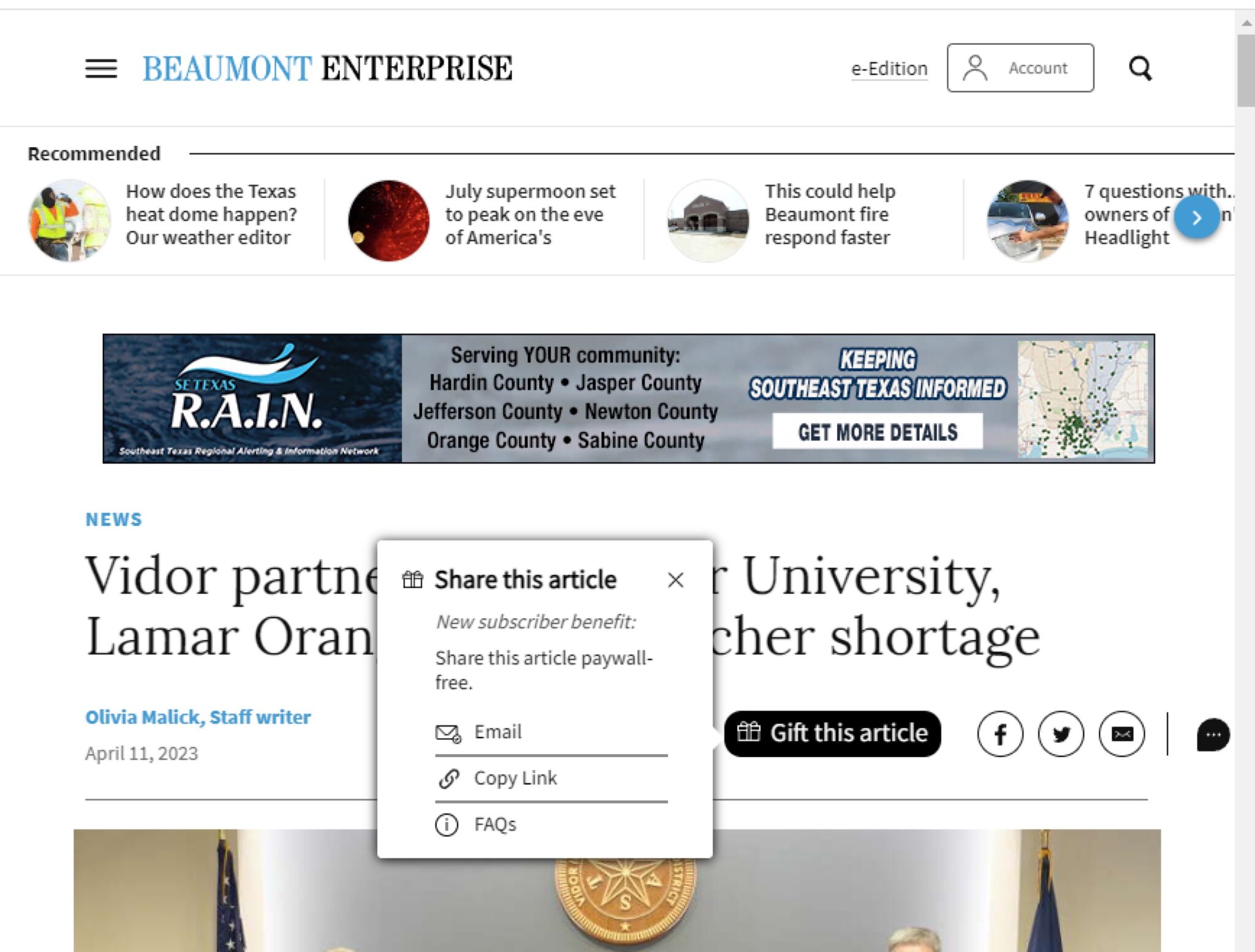 Online Hearst newspaper subscribers can gift links to their friends