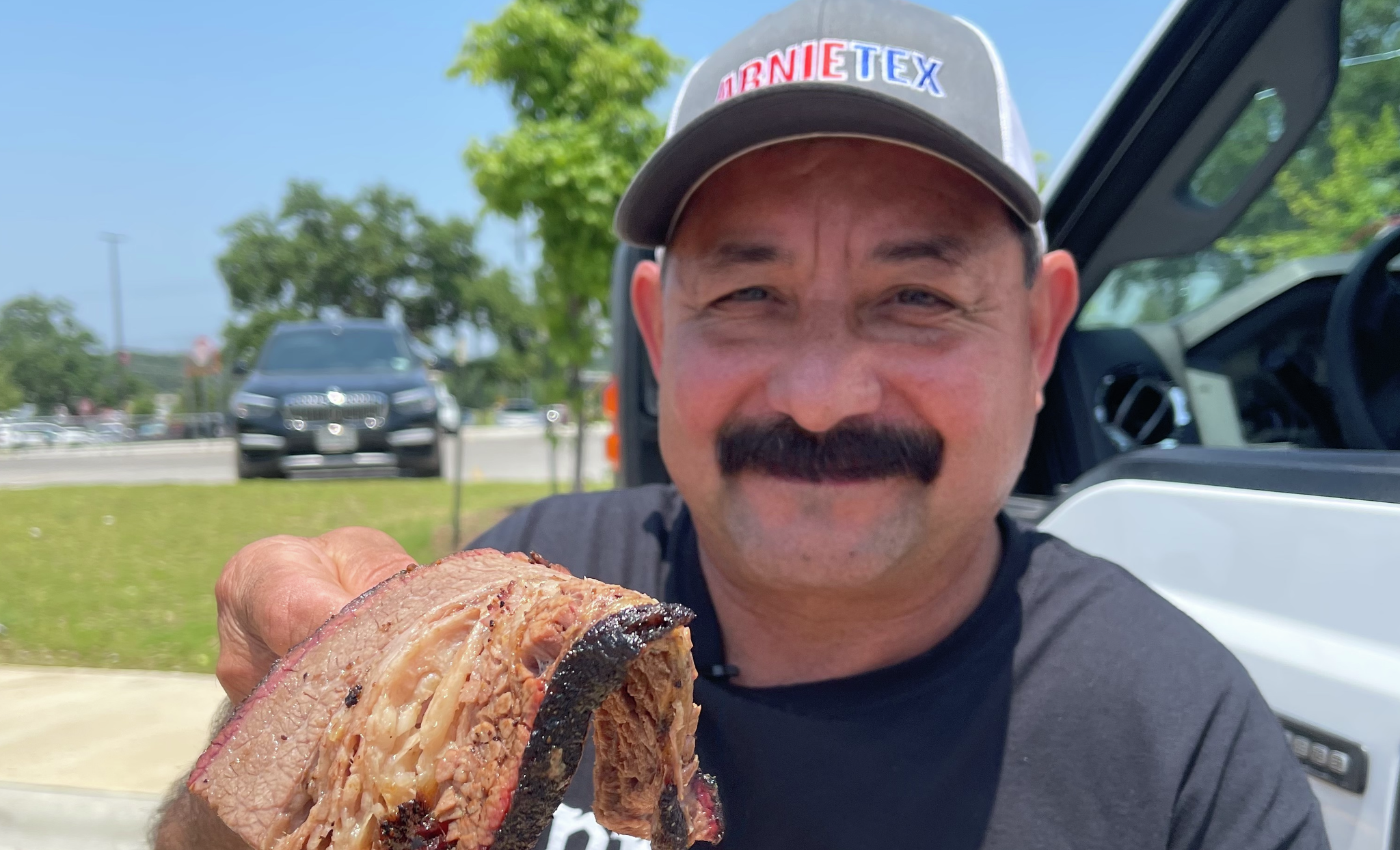 H-E-B's True Texas BBQ earns praise from Texas YouTuber - MySA