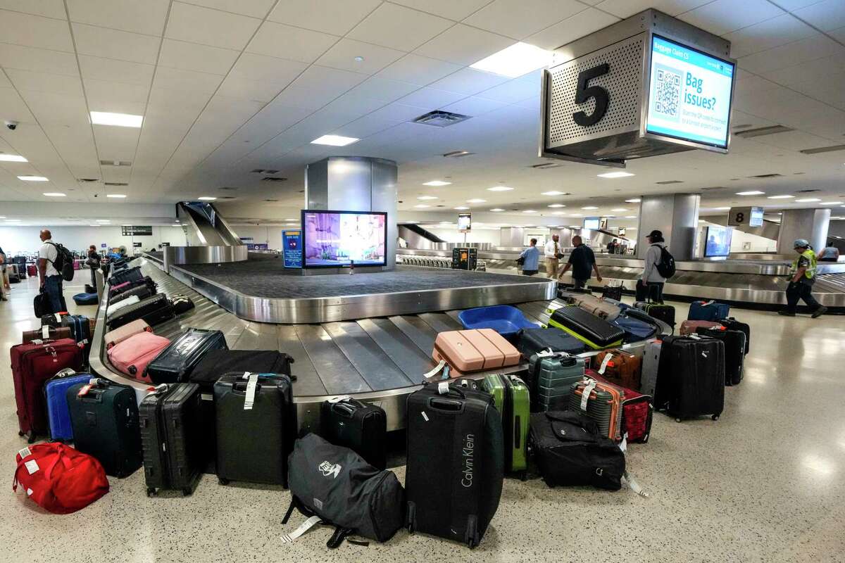 Flight cancellations at Houston airports complicate July 4 travel