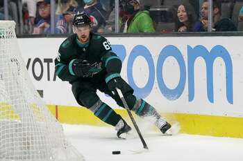 Karlsson has goal and 3 assists, Sharks beat Wild 5-2 - Seattle Sports