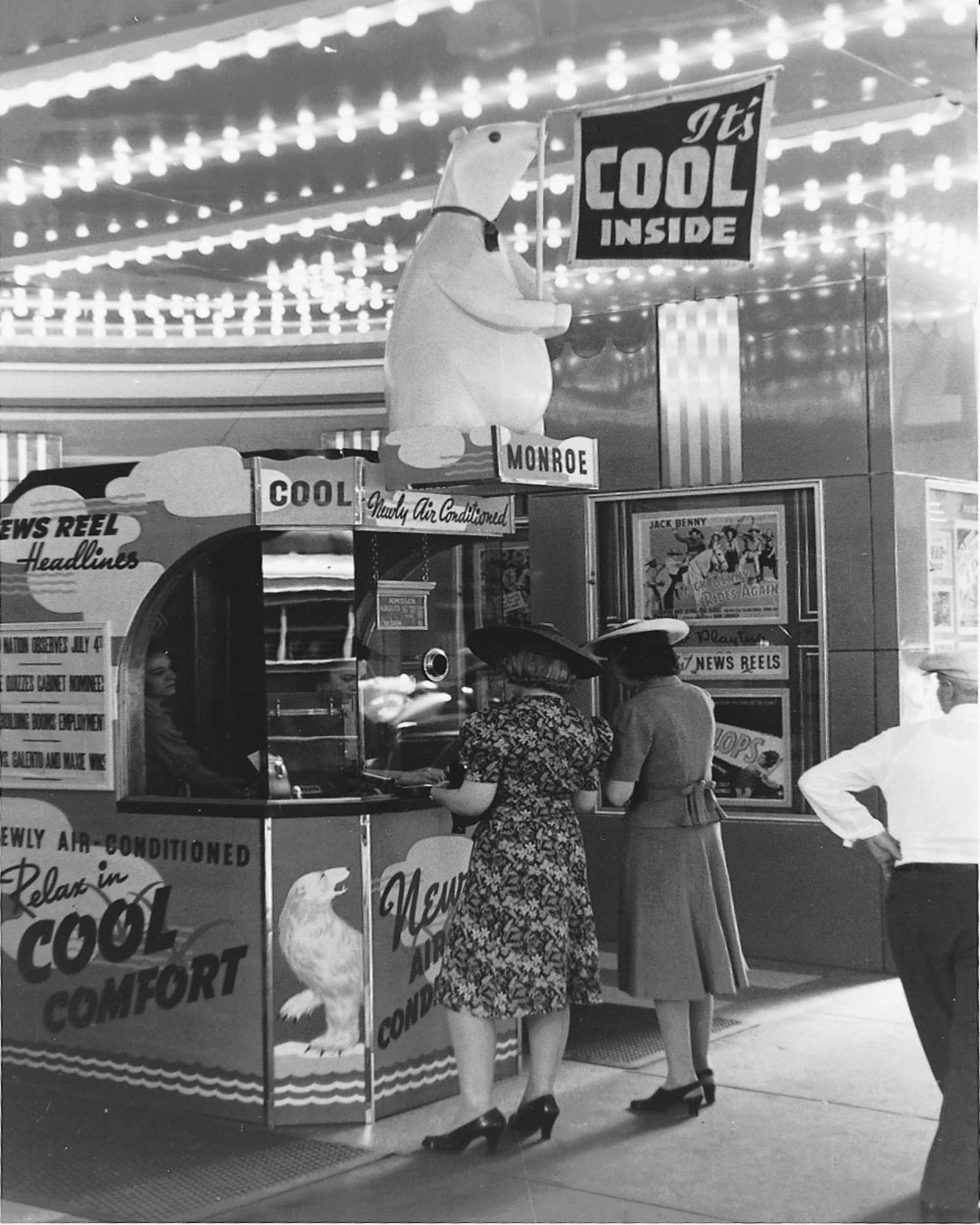 Heat dome sends Houstonians inside to get their shopping done