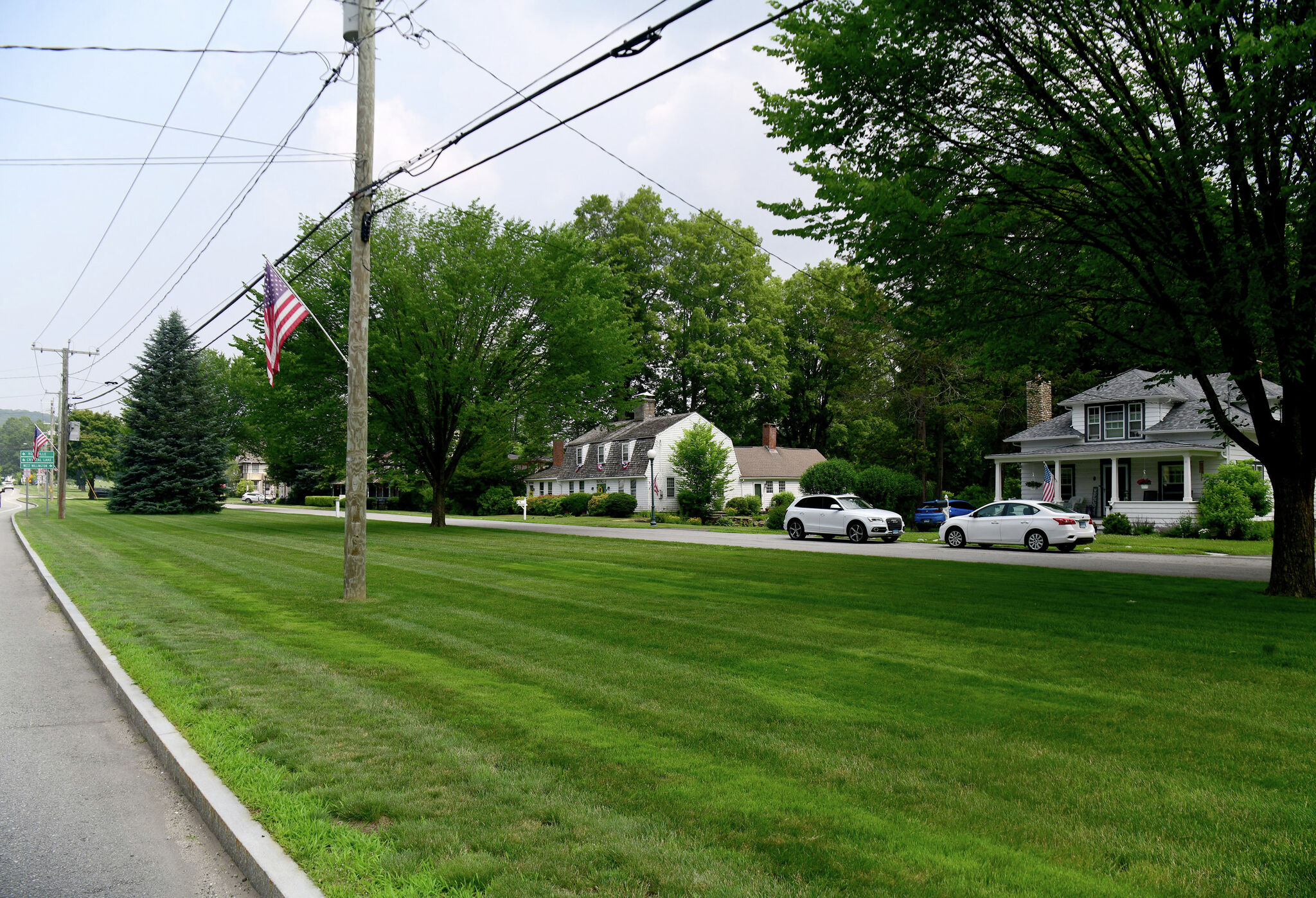 Tolland sidewalk plan sparks debate to preserve historic town green