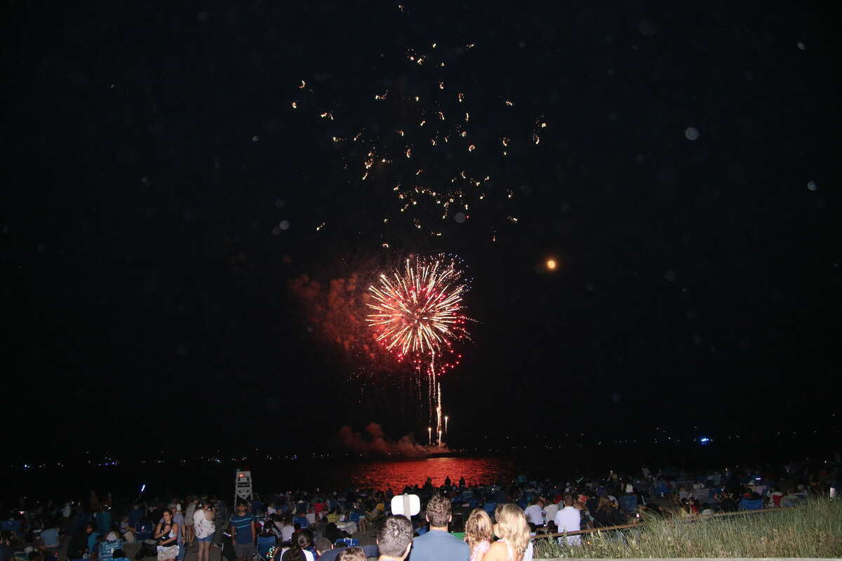 SEEN Fairfield’s Independence Day fireworks 2023