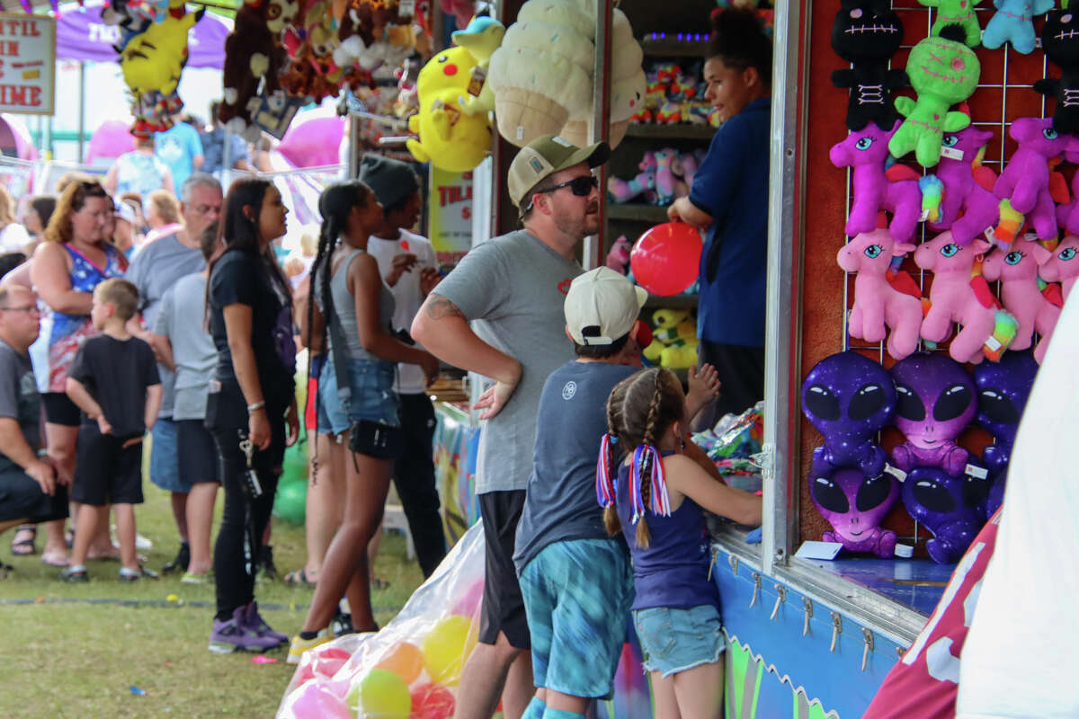 Bay City Fireworks Festival wraps with a bang despite rain