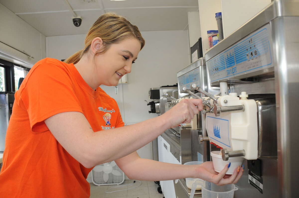 'McCarry’s is summer' Crowds new Jerseyville Dairyland owner