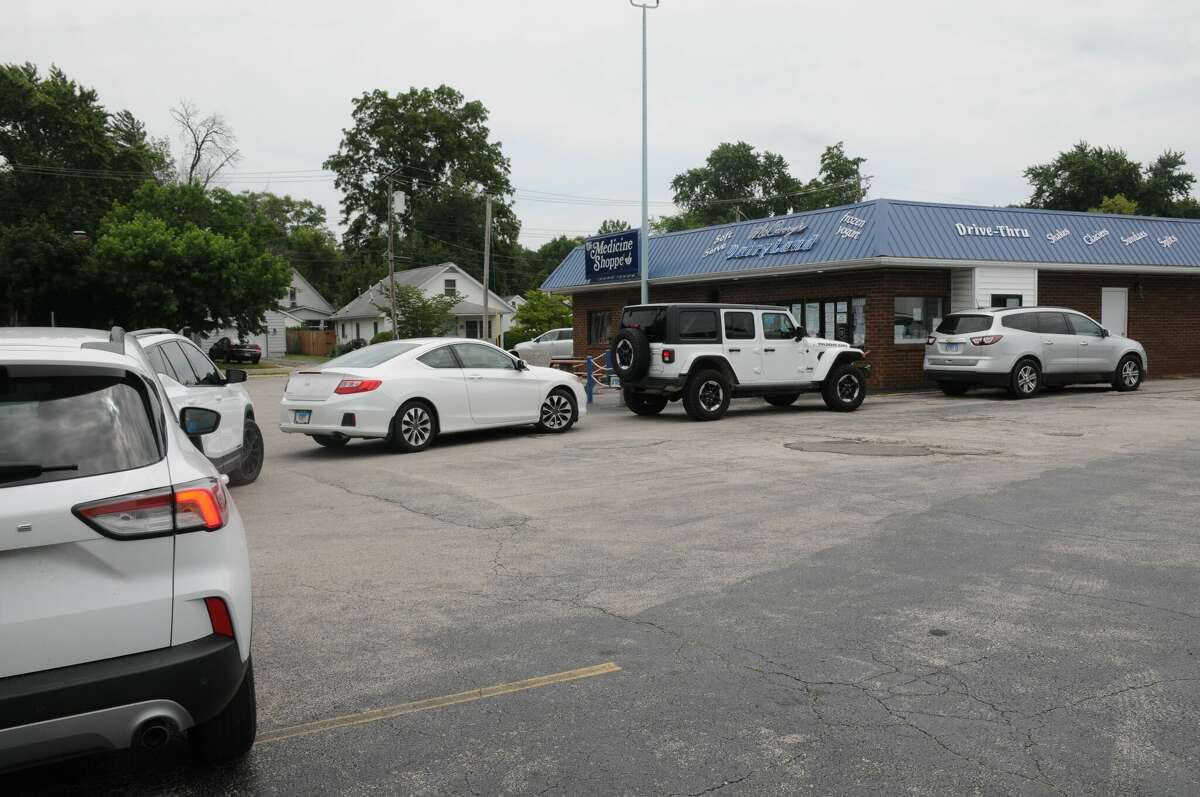 'McCarry’s is summer' Crowds new Jerseyville Dairyland owner