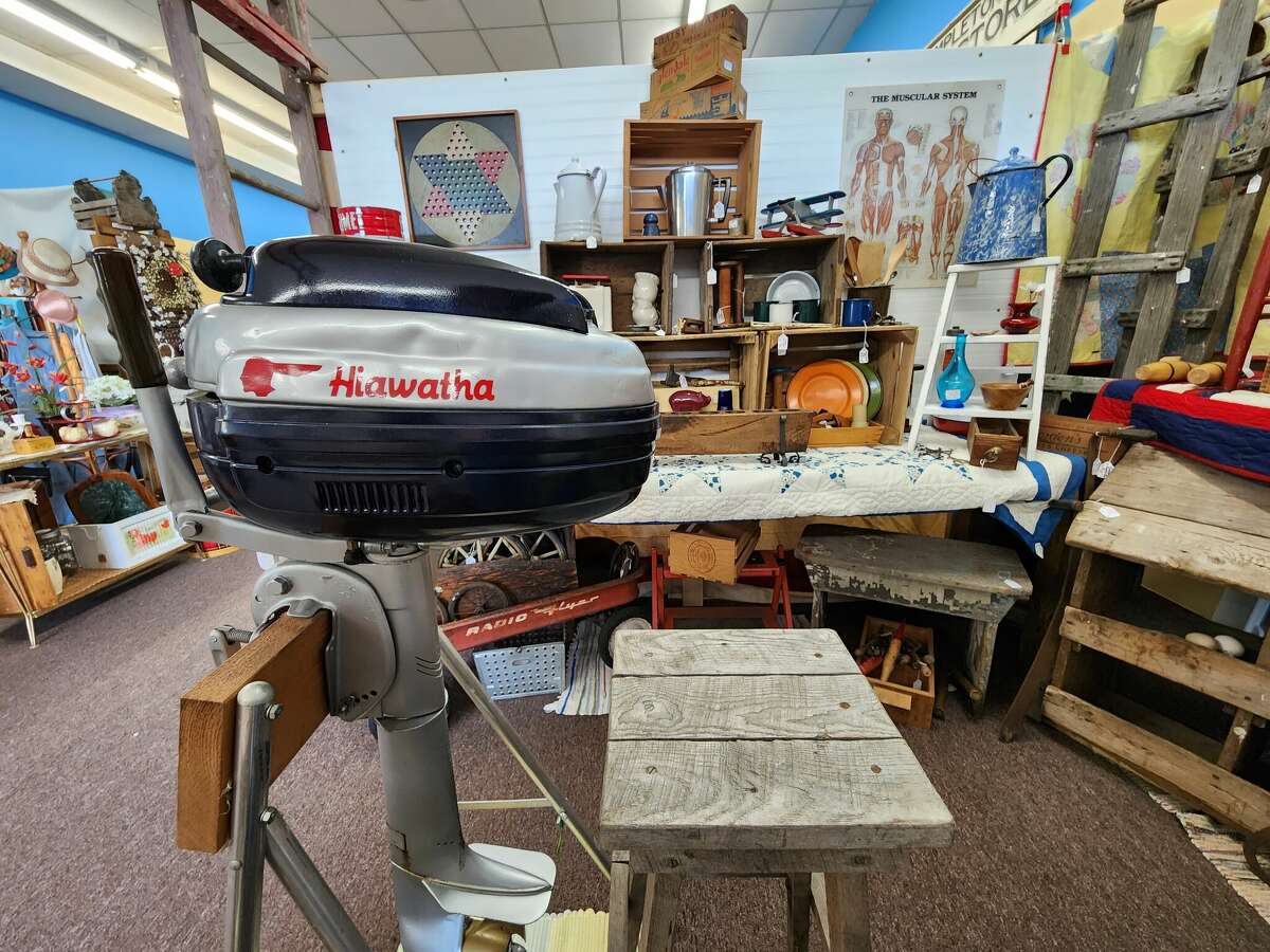 Midland Antique Center expands store, adds changing room