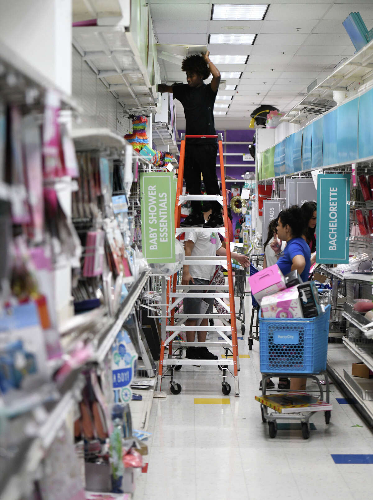 Party City to close in Stamford, keep open other locations in CT