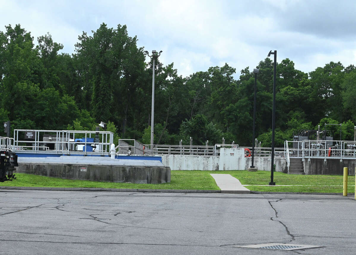 Smelly South Windsor's wastewater plant gets funding to treat odor
