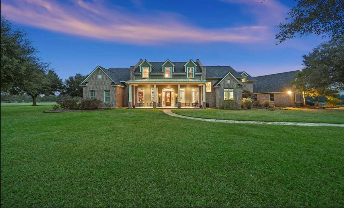 10 most expensive homes for sale in Tomball No. 1 price at 4.9M