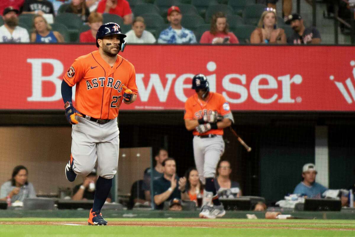 Houston Astros: Late rally caps roller-coaster win over Texas Rangers