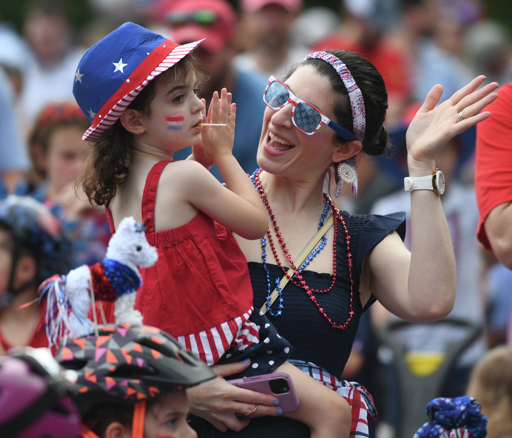 Photos Darien VFW Post 6933 hosts July 4 PushnPull Parade