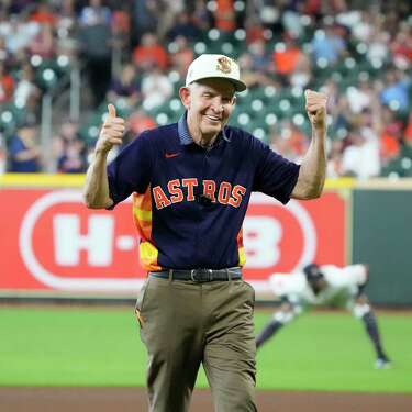 Mattress Mack Eyes A Record $75 Million Payday If The Astros Win The World  Series