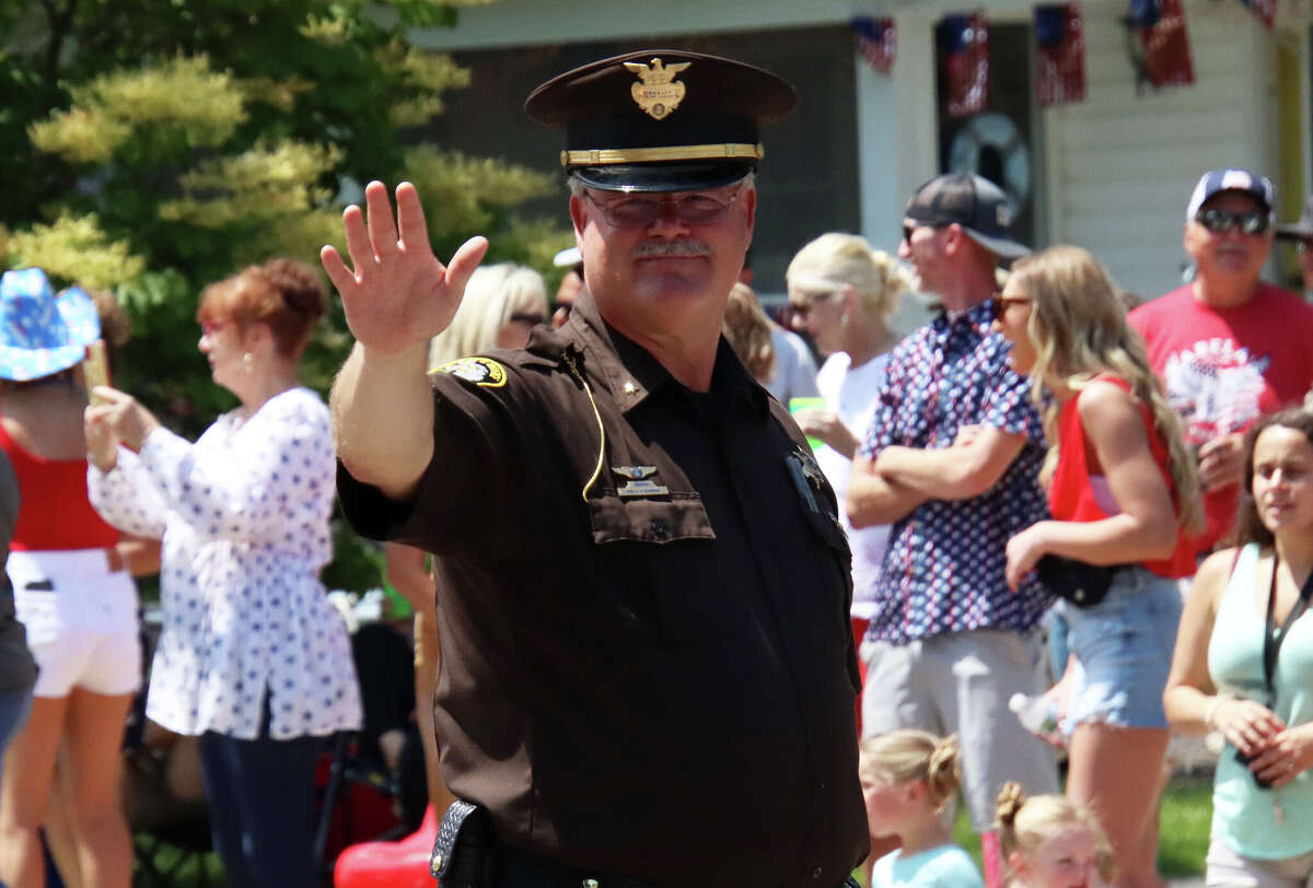 Port Austin 4th of July parade gets wet 'n' wild