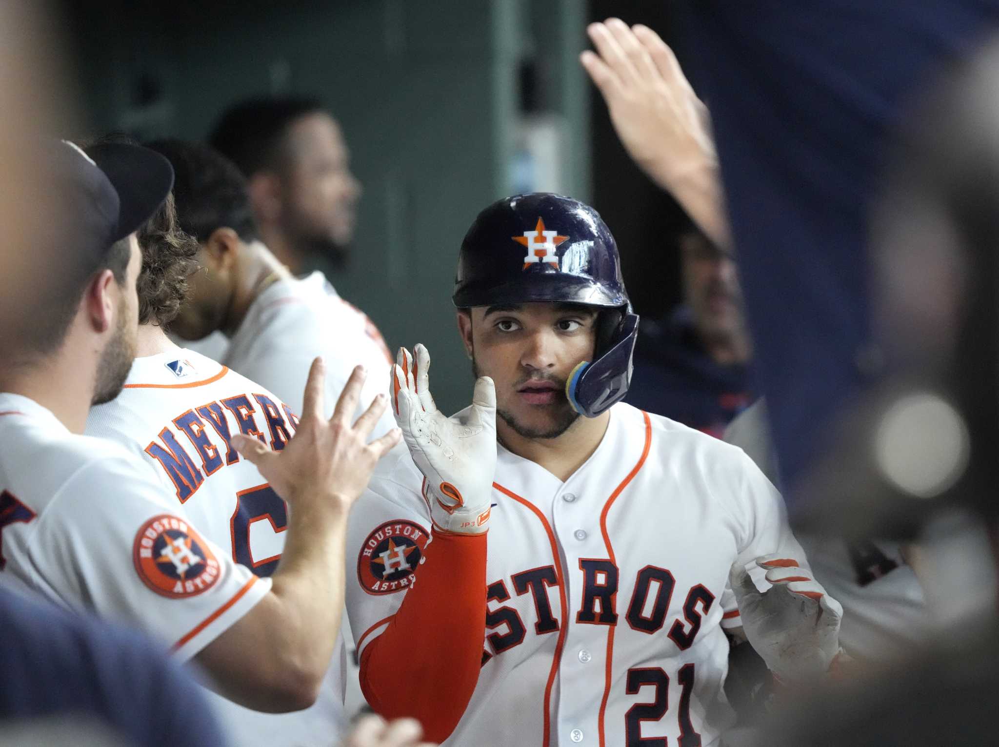 Yainer Diaz's two-HR day secures series sweep for Astros
