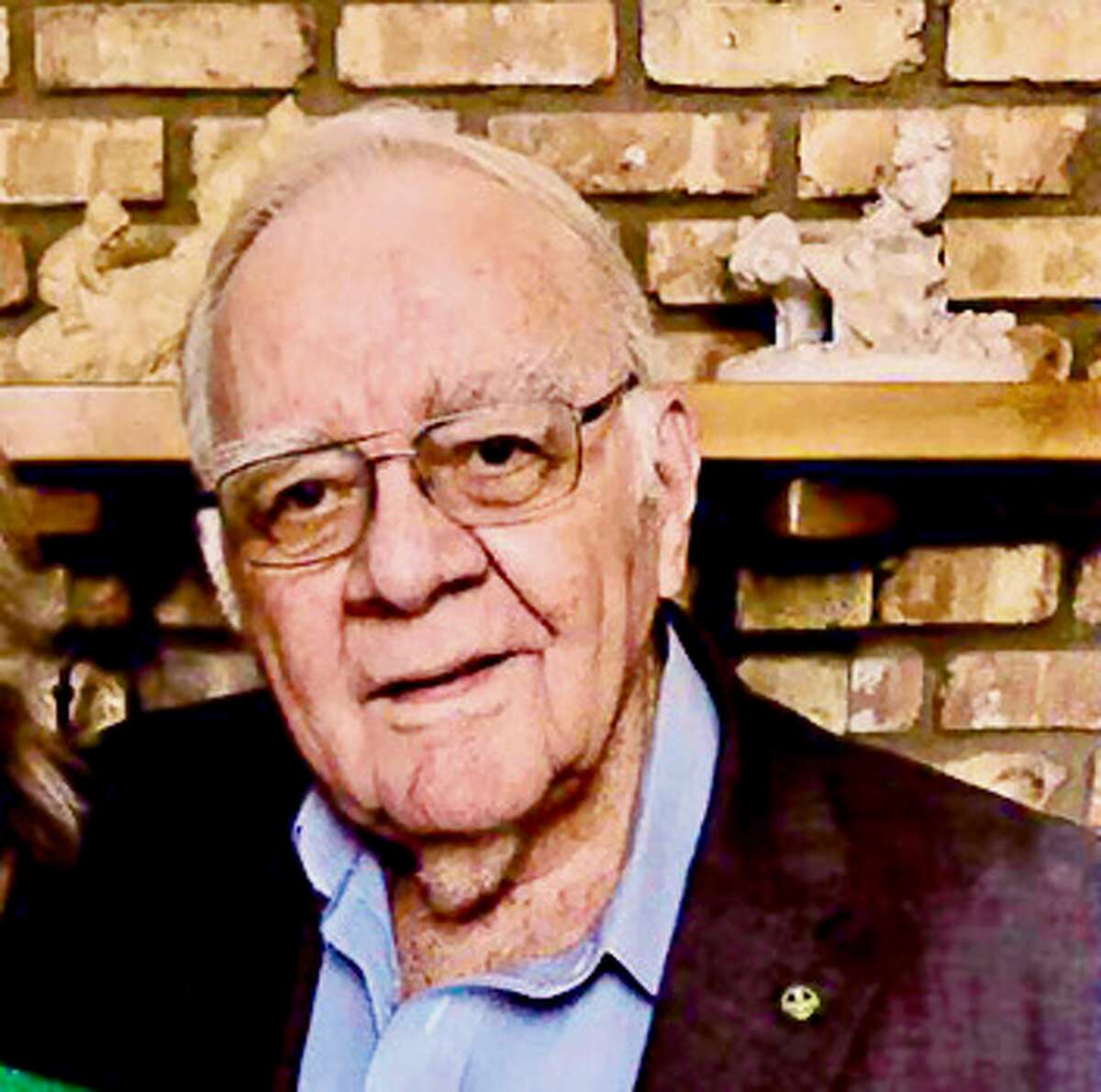 5 Under Golf Center, Bill Clark Pest Control and others win awards