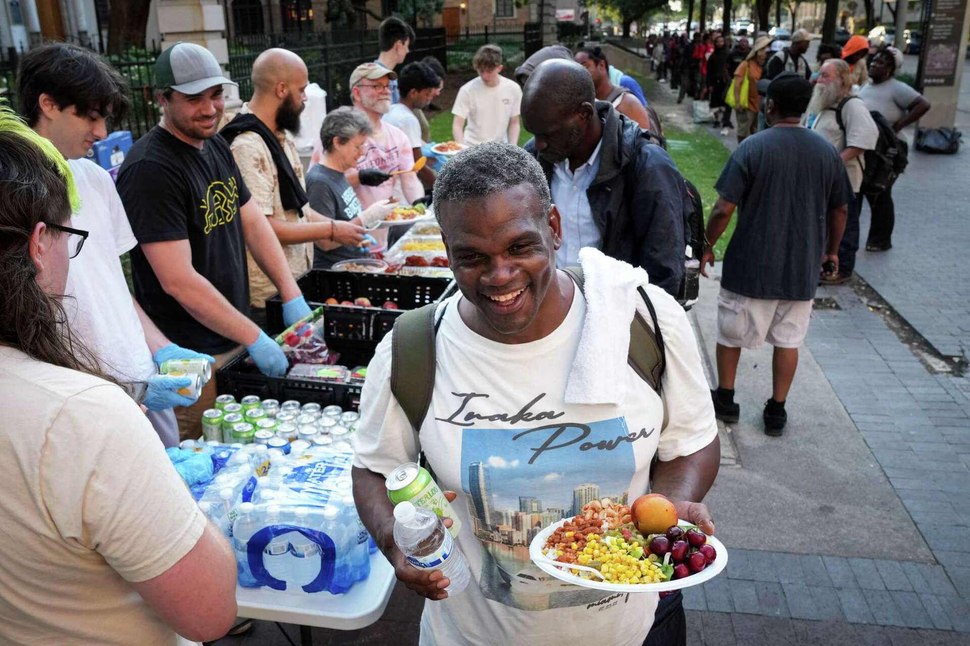 Food Not Bombs fined more than $10K for feeding Houston's homeless