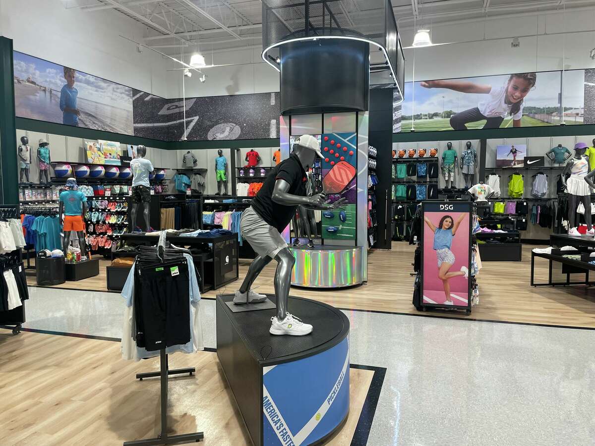 Yordan Alvarez, Sheryl Swoopes to visit new Dick's House of Sport