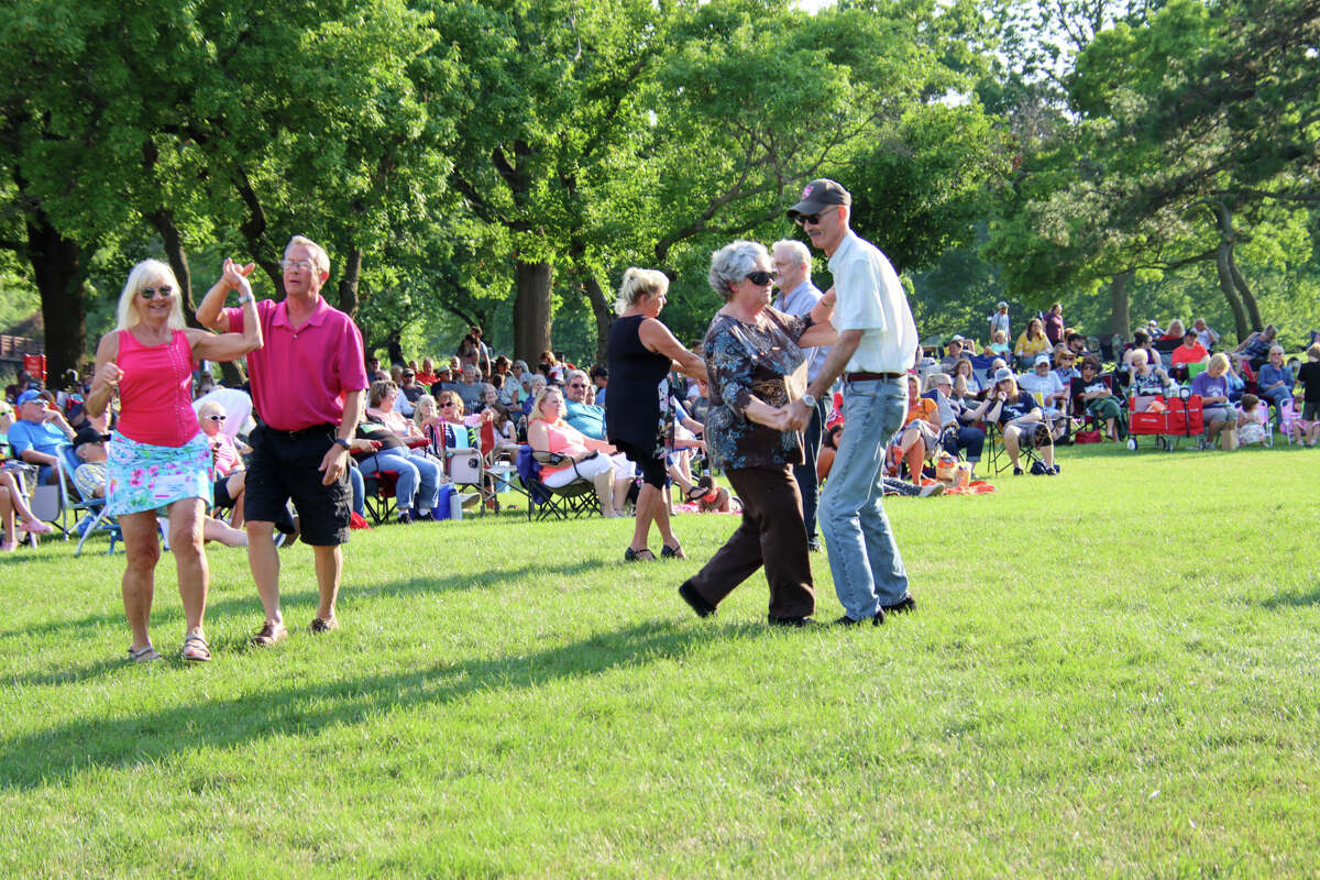 Claim Jumpers bring people to their feet during Tunes by the Tridge