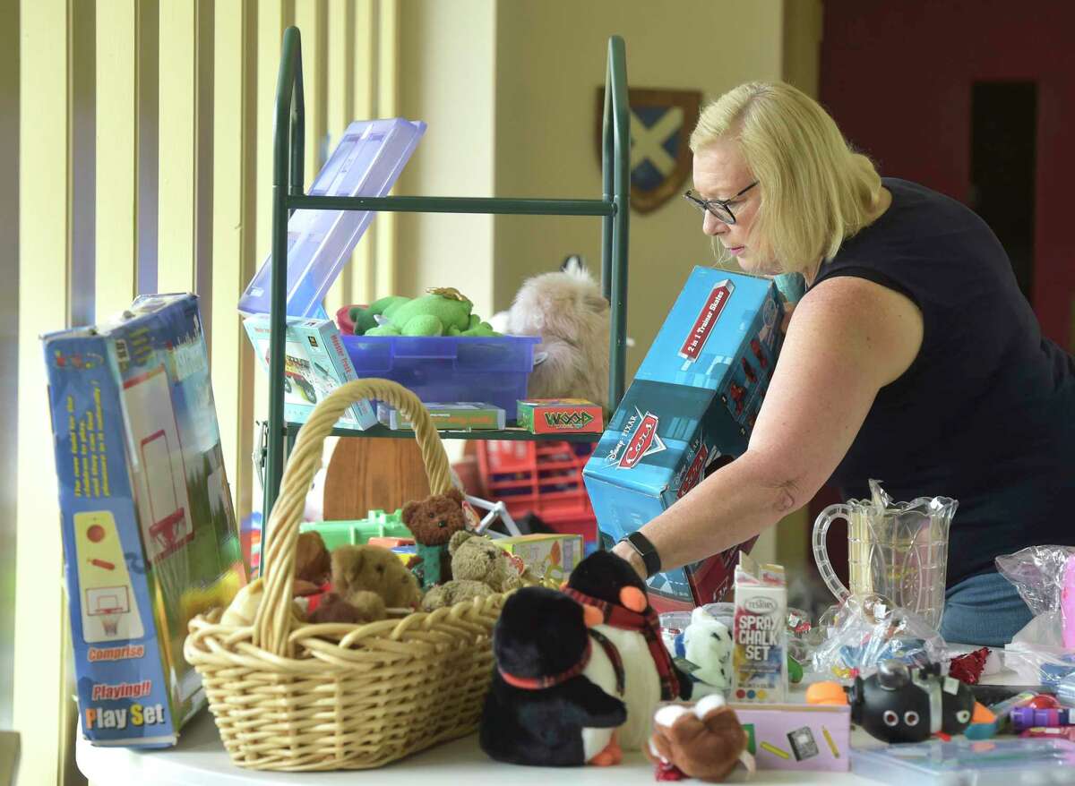 St. Thomas Church in Bethel, CT holds annual Giant Tag Sale